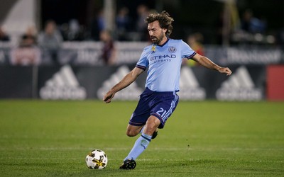 8博动态-斯通斯失误后连夜加练